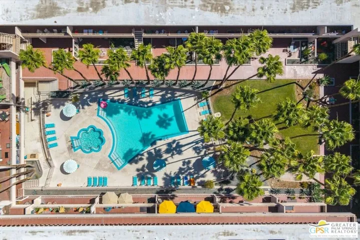 277 E Alejo Road 206, Palm Springs, California 92262