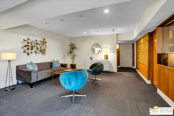 277 E Alejo Road 206, Palm Springs, California 92262