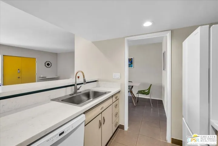277 E Alejo Road 206, Palm Springs, California 92262