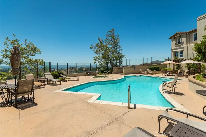 21929 Cortina, Chatsworth, California 91311