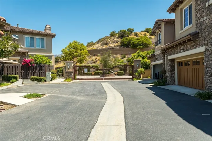 21929 Cortina, Chatsworth, California 91311