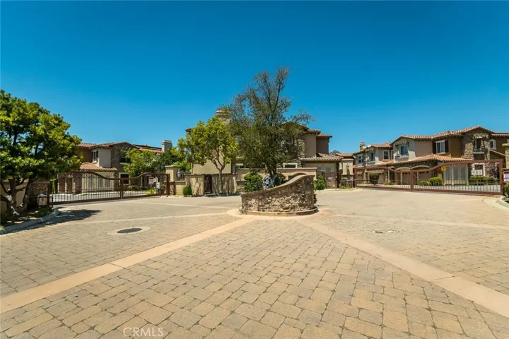 21929 Cortina, Chatsworth, California 91311