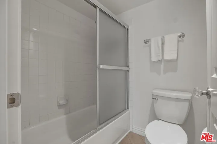 675 Oak Run Trail Tl301, Oak Park, California 91377