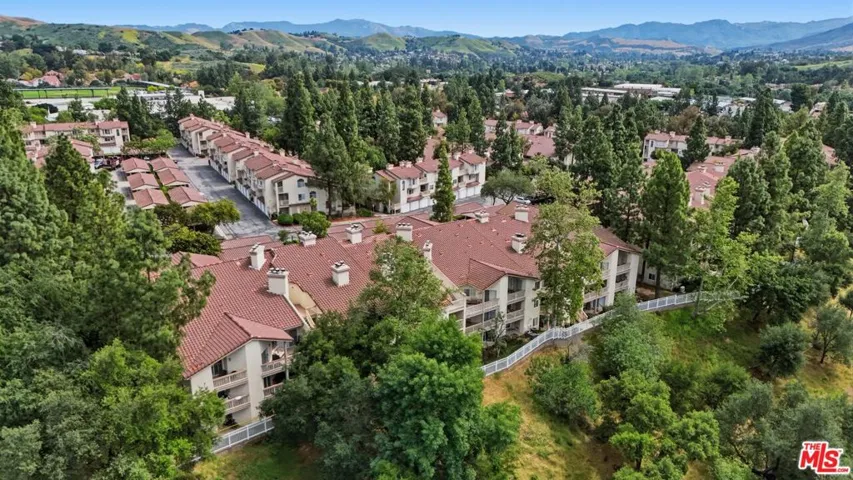 675 Oak Run Trail Tl301, Oak Park, California 91377
