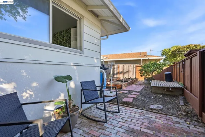 2394 Tahiti St, Hayward, California 94545