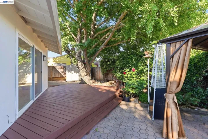 2394 Tahiti St, Hayward, California 94545