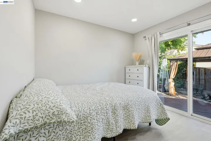 2394 Tahiti St, Hayward, California 94545