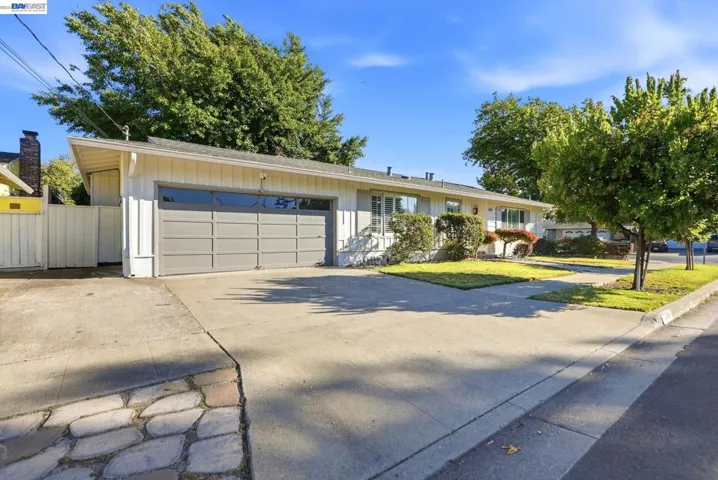 2394 Tahiti St, Hayward, California 94545
