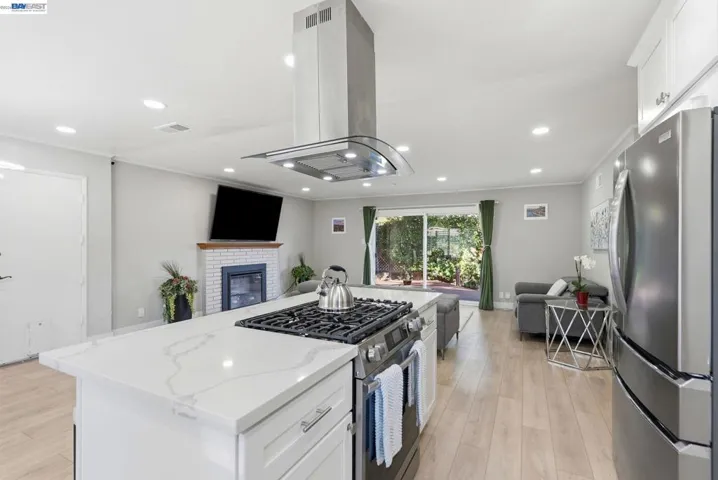2394 Tahiti St, Hayward, California 94545