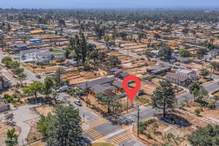160 W Palm St Altadena-101