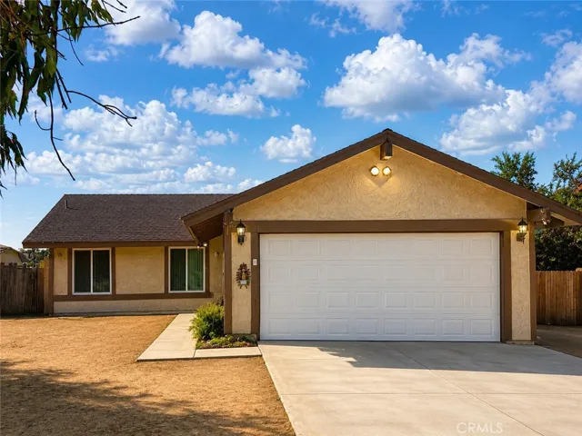 192 E Bowen Road, Perris, California 92571