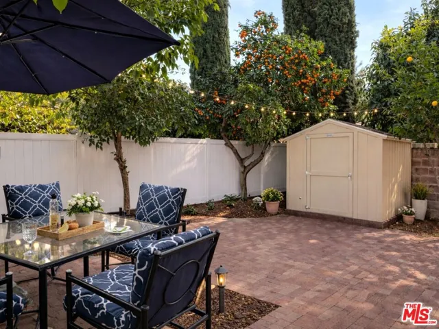 4522 Mammoth Avenue, Sherman Oaks, California 91423