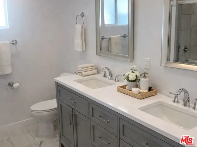4522 Mammoth Avenue, Sherman Oaks, California 91423
