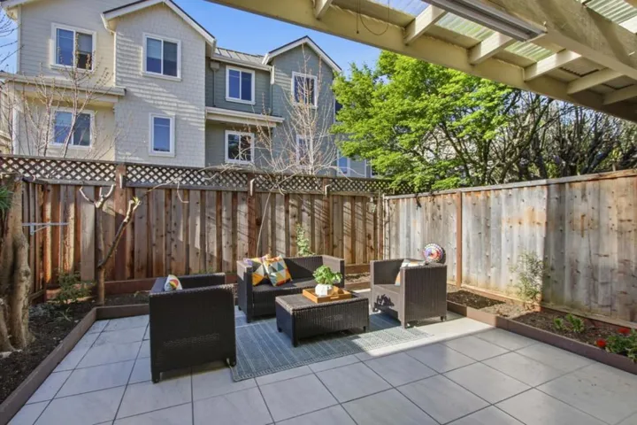 436 Sierra Vista Avenue 6, Mountain View, California 94043