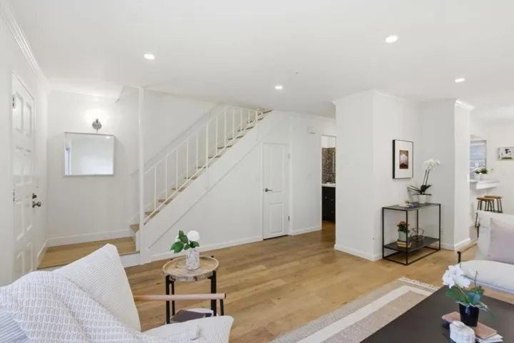 436 Sierra Vista Avenue 6, Mountain View, California 94043