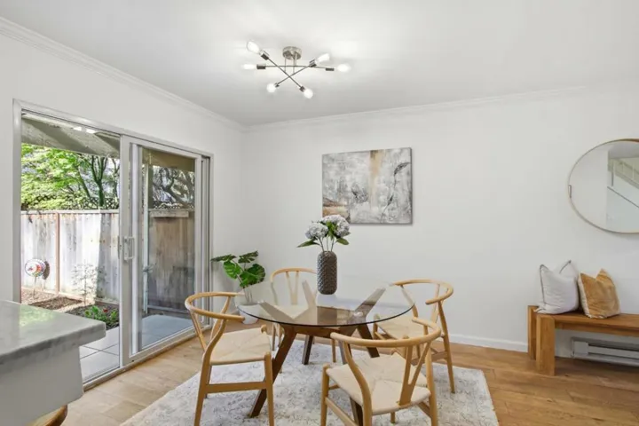 436 Sierra Vista Avenue 6, Mountain View, California 94043
