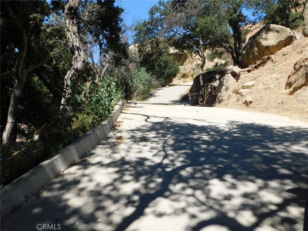 476 Box Canyon Rd