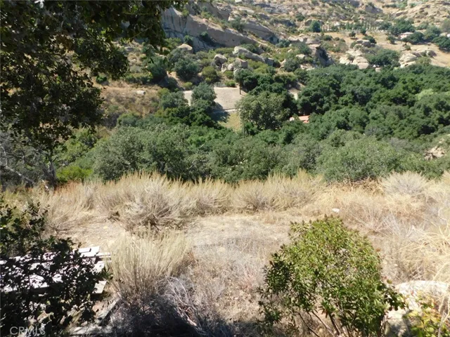 476 Box Canyon Road, West Hills, California 91304