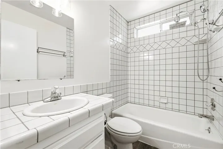 21816 Peppercorn, Saugus, California 91350