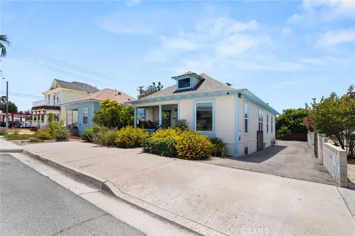 1107 Orange, Redlands, California 92374
