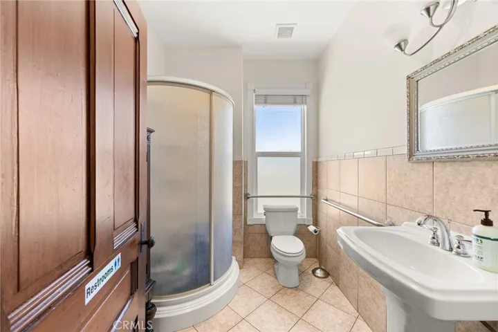 1107 Orange, Redlands, California 92374