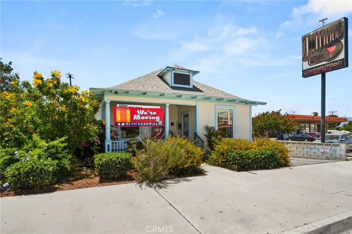 1107 Orange, Redlands, California 92374