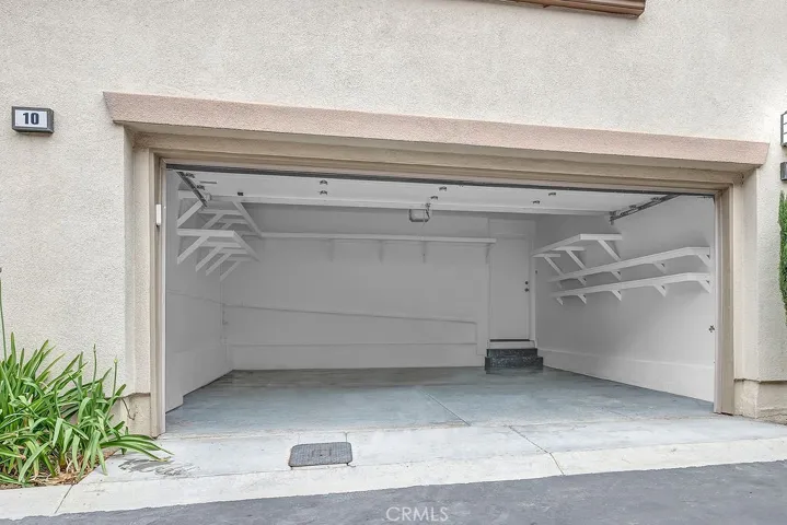 10 Salton, Irvine, California 92602