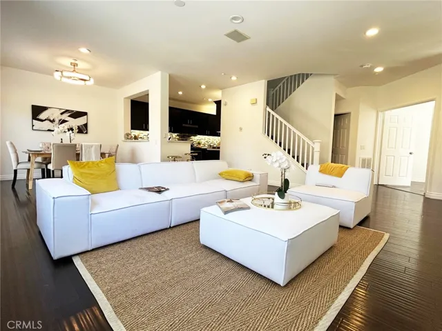 10 Salton, Irvine, California 92602
