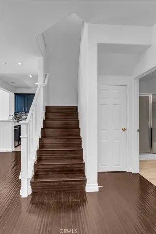 10 Salton, Irvine, California 92602