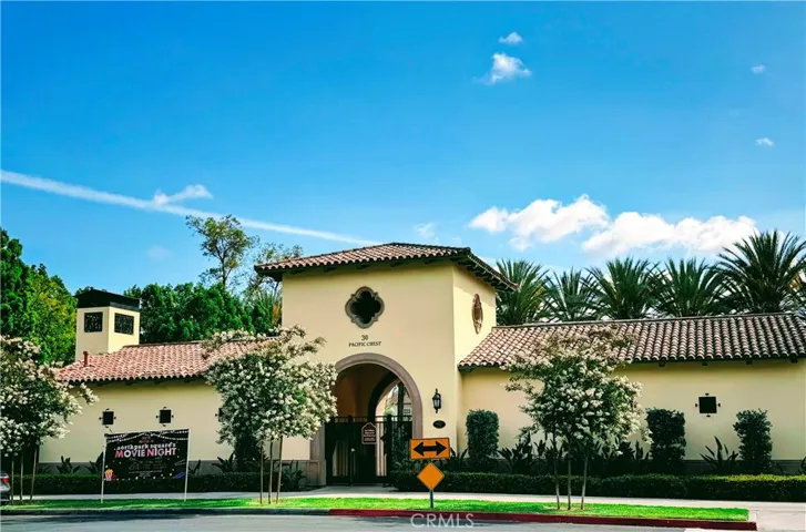 10 Salton, Irvine, California 92602