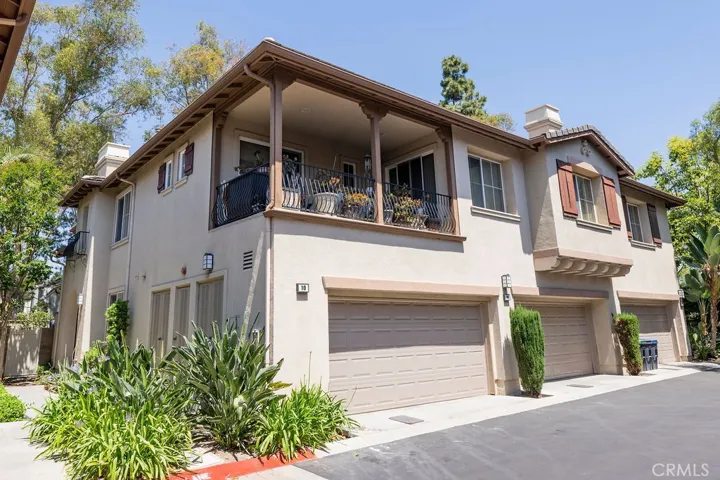 10 Salton, Irvine, California 92602