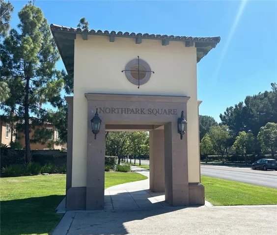 10 Salton, Irvine, California 92602