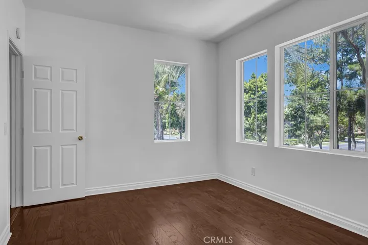 10 Salton, Irvine, California 92602