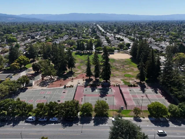 1216 Willo Mar Drive, San Jose, California 95118