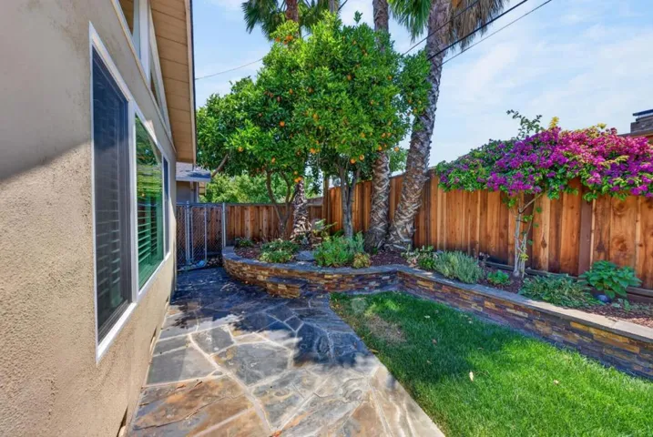 1216 Willo Mar Drive, San Jose, California 95118