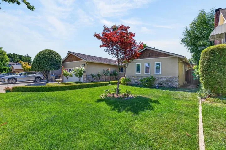 1216 Willo Mar Drive, San Jose, California 95118