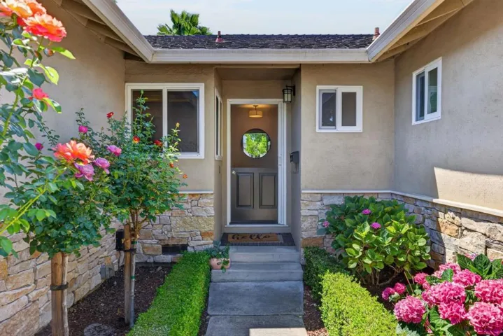 1216 Willo Mar Drive, San Jose, California 95118