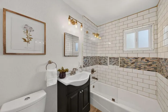 1216 Willo Mar Drive, San Jose, California 95118