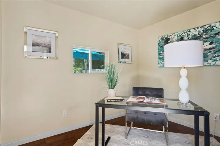 15014 Valleyheart, Sherman Oaks, California 91403