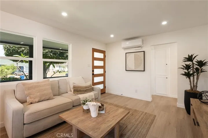 11428 Leland, Whittier, California 90605