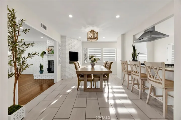 19116 Napa Street, Northridge, California 91324