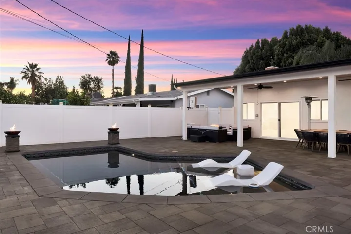 19116 Napa Street, Northridge, California 91324