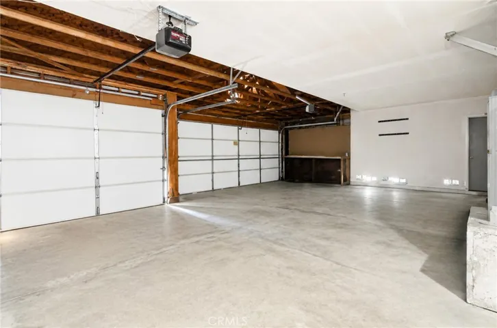13368 Desert Primrose, Victorville, California 92392