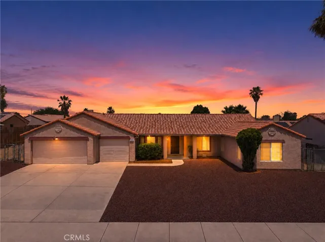 13368 Desert Primrose, Victorville, California 92392