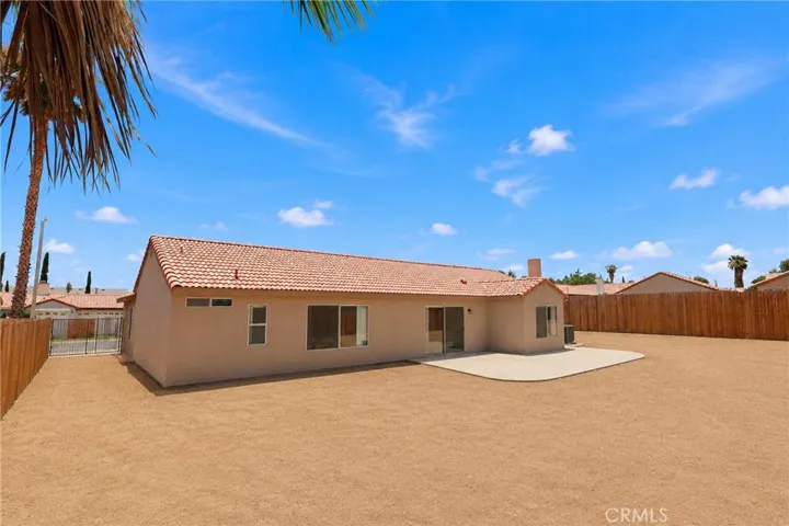 13368 Desert Primrose, Victorville, California 92392