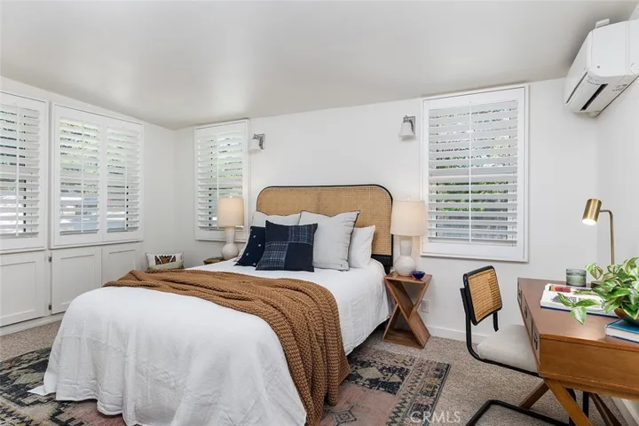 2832 Mayfield Ave., La Crescenta, California 91214