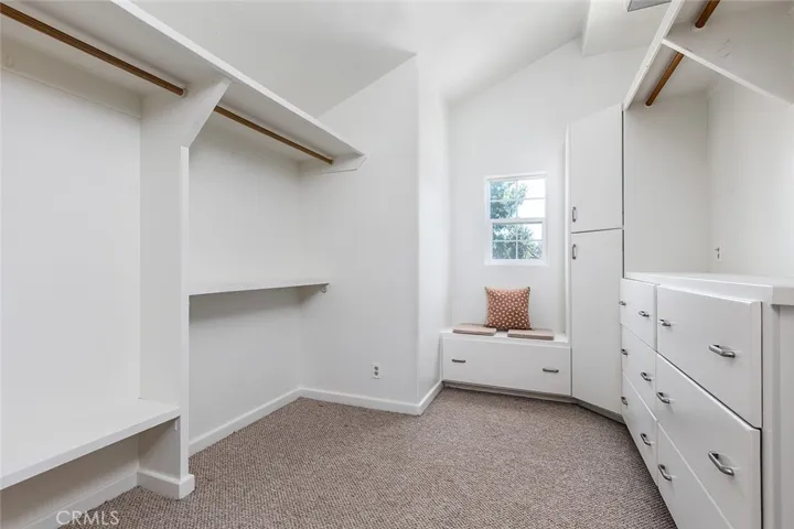 2832 Mayfield Ave., La Crescenta, California 91214