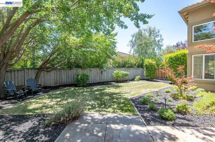 705 Newbury Street, Livermore, California 94551