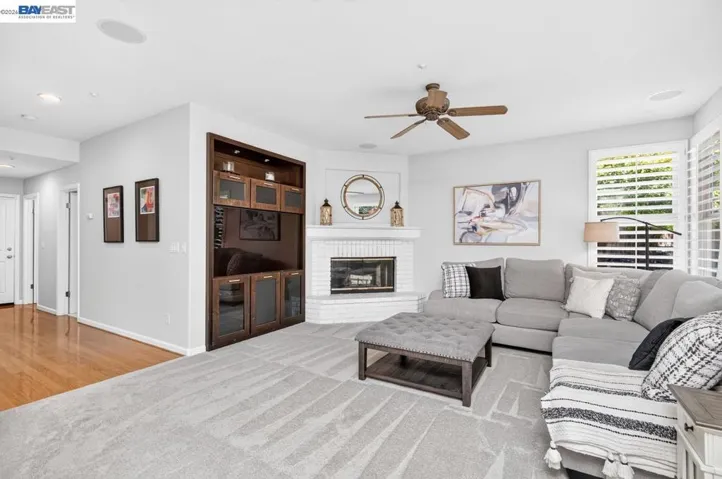 705 Newbury Street, Livermore, California 94551