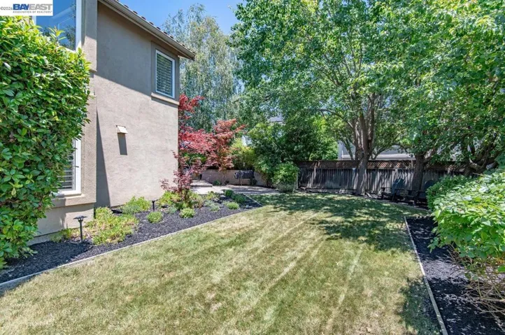 705 Newbury Street, Livermore, California 94551